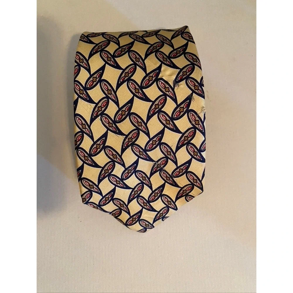 Roundtree & Yorke Mens Silk Tie Yellow Geometric Teardrop Navy Red Hand Sewn USA